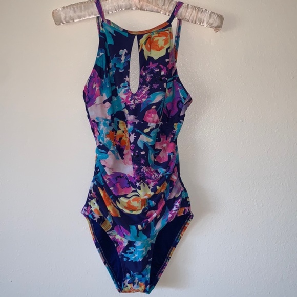 Swim/Bathing Suit One Piece Size 6 Women’s Into The Bleu By Amerex Multi Colors - Picture 11 of 11
